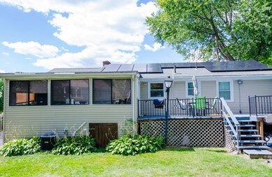 8 Floyd St, Saugus, MA 01906 - photo 2