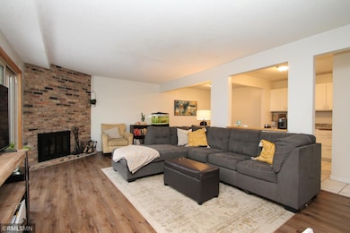 2543 Unity Ave N, Golden Valley, MN 55422 - photo 2