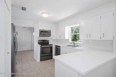 25-web-or-mls-M7306189