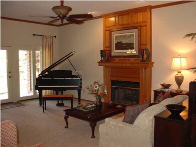 LIVING ROOM CAN ACCOMMODATE A GRAND PIANO
