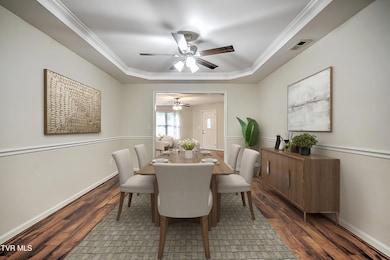 Lakeview.diningandliving_final