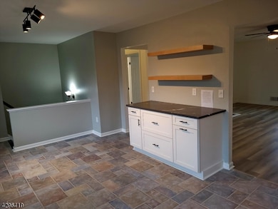 31 Hancock Ct, Flemington, NJ 08822 - photo 7