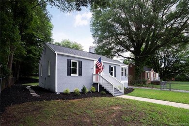 308 Westwood Dr, Statesville, NC 28677 - photo 2