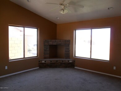 4745 E Appaloosa Dr unit 2, Eloy, AZ 85131 - photo 6