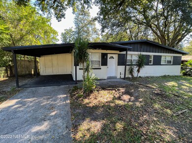 3925 Macgregor Dr, Jacksonville, FL 32210 - photo 2