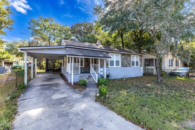 1044 Alderside St, Jacksonville, FL 32208 - photo 5
