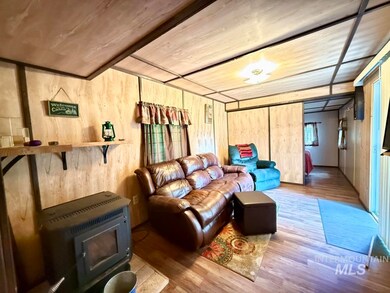 8 Kathleen Way, Cascade, ID 83611 - photo 6