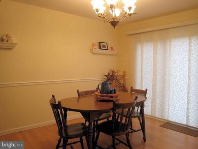 160 Forest Cir, Palmyra, PA 17078 - photo 4