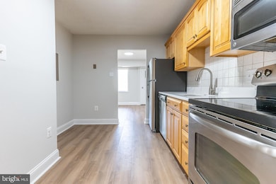 Hallmark Condominium unit 311, Alexandria, VA 22304 - photo 7