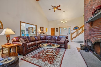 12 Surrey Dr, Lakeville, MA 02347 - photo 4