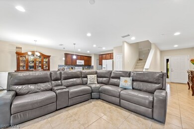 12572 Laurel Cove Dr, Fort Myers, FL 33913 - photo 5