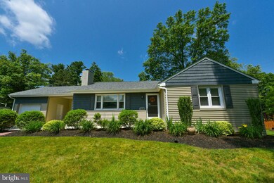 307 Heston Ave, Norristown, PA 19403 - photo 2