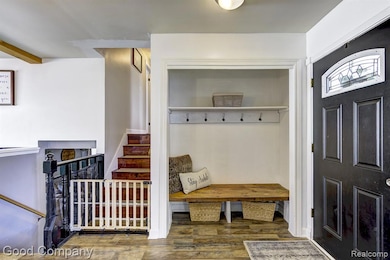 40038 Eagle Dr, Sterling Heights, MI 48310 - photo 4