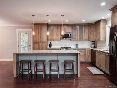 20 Gardenwood Ln, Asheville, NC 28803 - photo 7