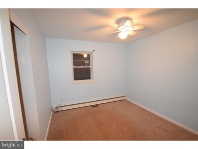 606 Turf Ln, Conshohocken, PA 19428 - photo 7