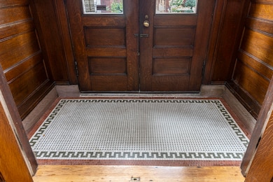 unlisted-address, Portland, ME 04101 - photo 2