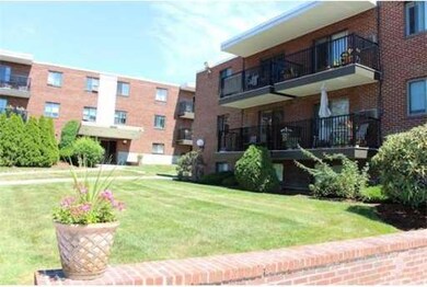 500 Governors Dr unit 22, Winthrop, MA 02152 - photo 7