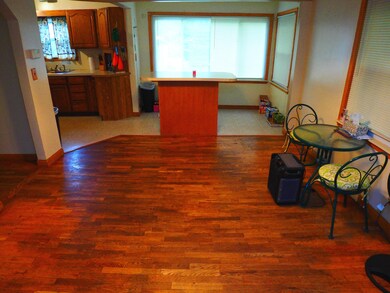 226 E Maple St, Wayland, MI 49348 - photo 4