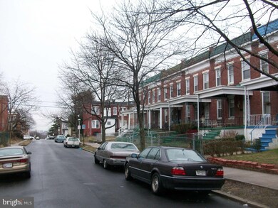 3915 W Mulberry St, Baltimore, MD 21229 - photo 2