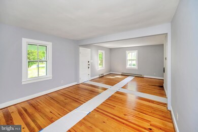 27515 Strawberry Hill Rd, Rhoadesville, VA 22542 - photo 7