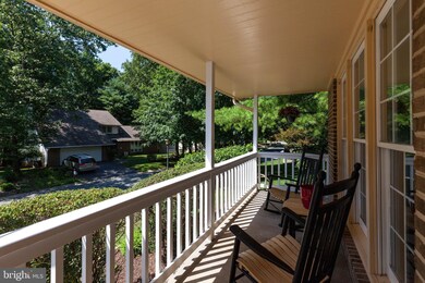 41 Flints Grove Dr, North Potomac, MD 20878 - photo 2