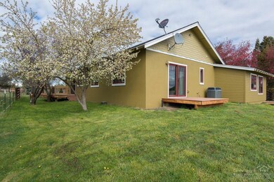 unlisted-address, Bend, OR 97703 - photo 3
