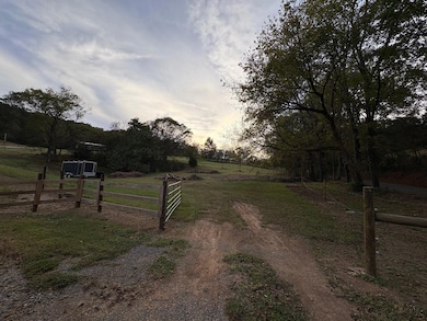 880 Gray Rd, Rutledge, TN 37861 - photo 3