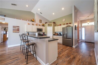 580 Hatchwood Dr, Haines City, FL 33844 - photo 7