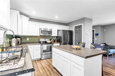 713 Morgan Ave, Asheboro, NC 27205 - photo 5