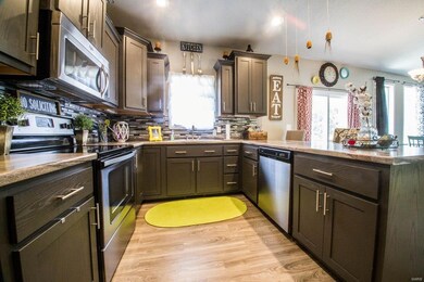 5996 Melissa Ln, Poplar Bluff, MO 63901 - photo 2