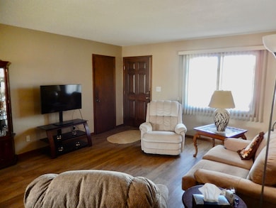 1604 E 29th St, Hays, KS 67601 - photo 4