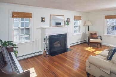 139 Elm St, Milton, MA 02186 - photo 4