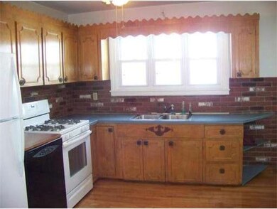 18 Cherry St, Quincy, MA 02169 - photo 4