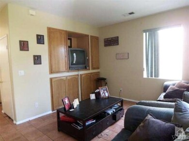 12239 Willowbend Ln unit 63, Sylmar, CA 91342 - photo 4