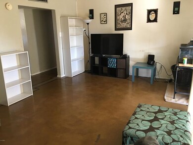 living rm towards doorway