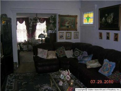 133 Dudley Ave, Staten Island, NY 10301 - photo 3