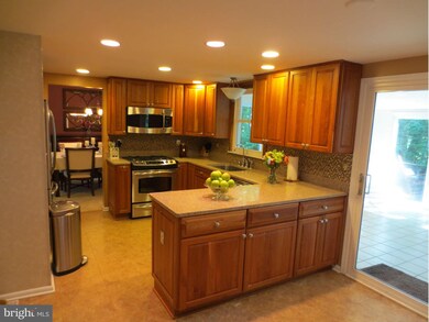 13105 Pine Rd, Bowie, MD 20720 - photo 4