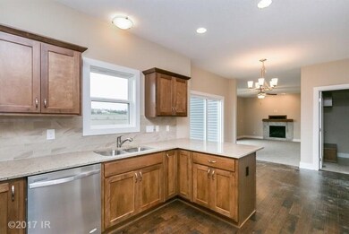 7826 NW 96th St, Johnston, IA 50131 - photo 7