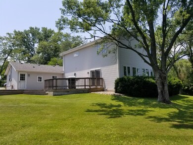 9929 Kreitzburg St, Dyer, IN 46311 - photo 3