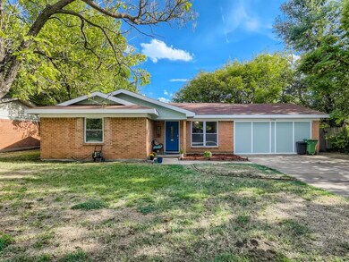 7704 Clenis Ln, North Richland Hills, TX 76180 - photo 2