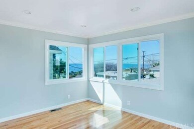 Living room ocean view