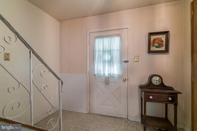 2668 Valley Woods Rd, Hatfield, PA 19440 - photo 5