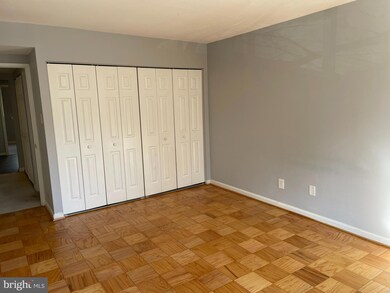 1623 Parkcrest Cir unit 201, Reston, VA 20190 - photo 5