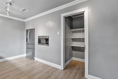 736 Greenway Dr, Hurst, TX 76053 - photo 6