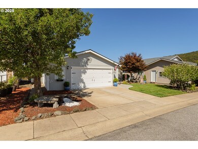 146 Ruby May Way, Roseburg, OR 97471 - photo 2