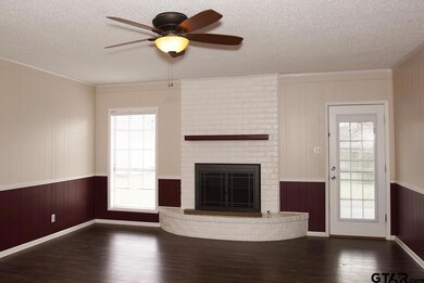 701 701 Pam Dr, Tyler, TX 75703 - photo 3