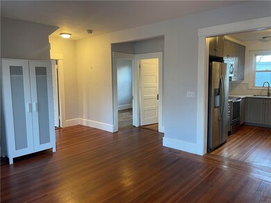3 Princeton St unit B, Newport, RI 02840 - photo 7