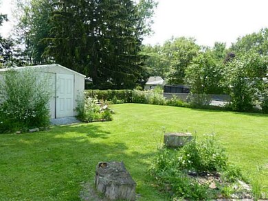 1482 Moll St, North Tonawanda, NY 14120 - photo 5