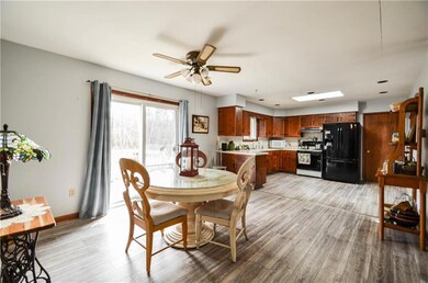 284 Kuhenbeaker Rd, Blakeslee, PA 18610 - photo 4