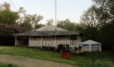 6806 Ryno Rd, Coloma, MI 49038 - photo 2